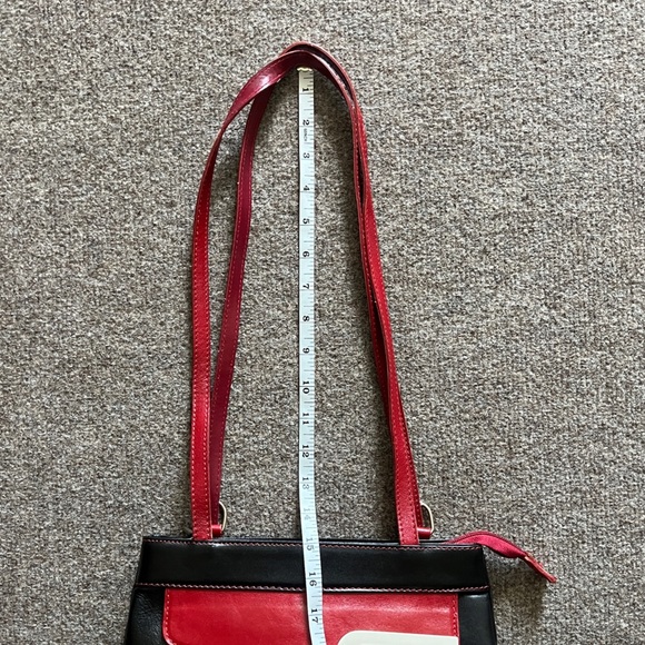 VTG 90s Y2K Leather Shoulder Bag Transformable to a Backpack Black & Red Retro - Picture 15 of 16